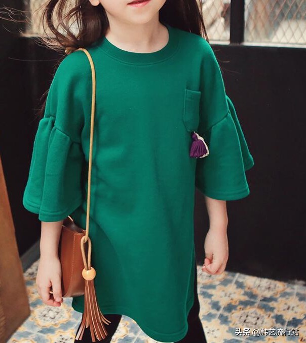 童装款式流行趋势调查,看好韩版童装的个性与活力