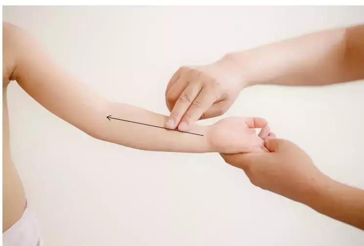 小儿增强抵抗力推拿手法,婴幼儿增强抵抗力推拿手法