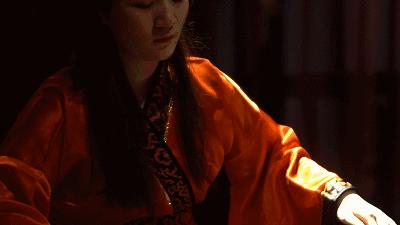 人均60的餐厅带舞台,60人一桌的餐厅