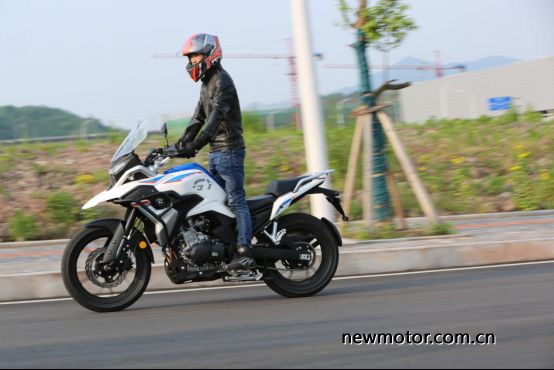 凯越500x和400x哪个值得购买,凯越400拉力车评测视频