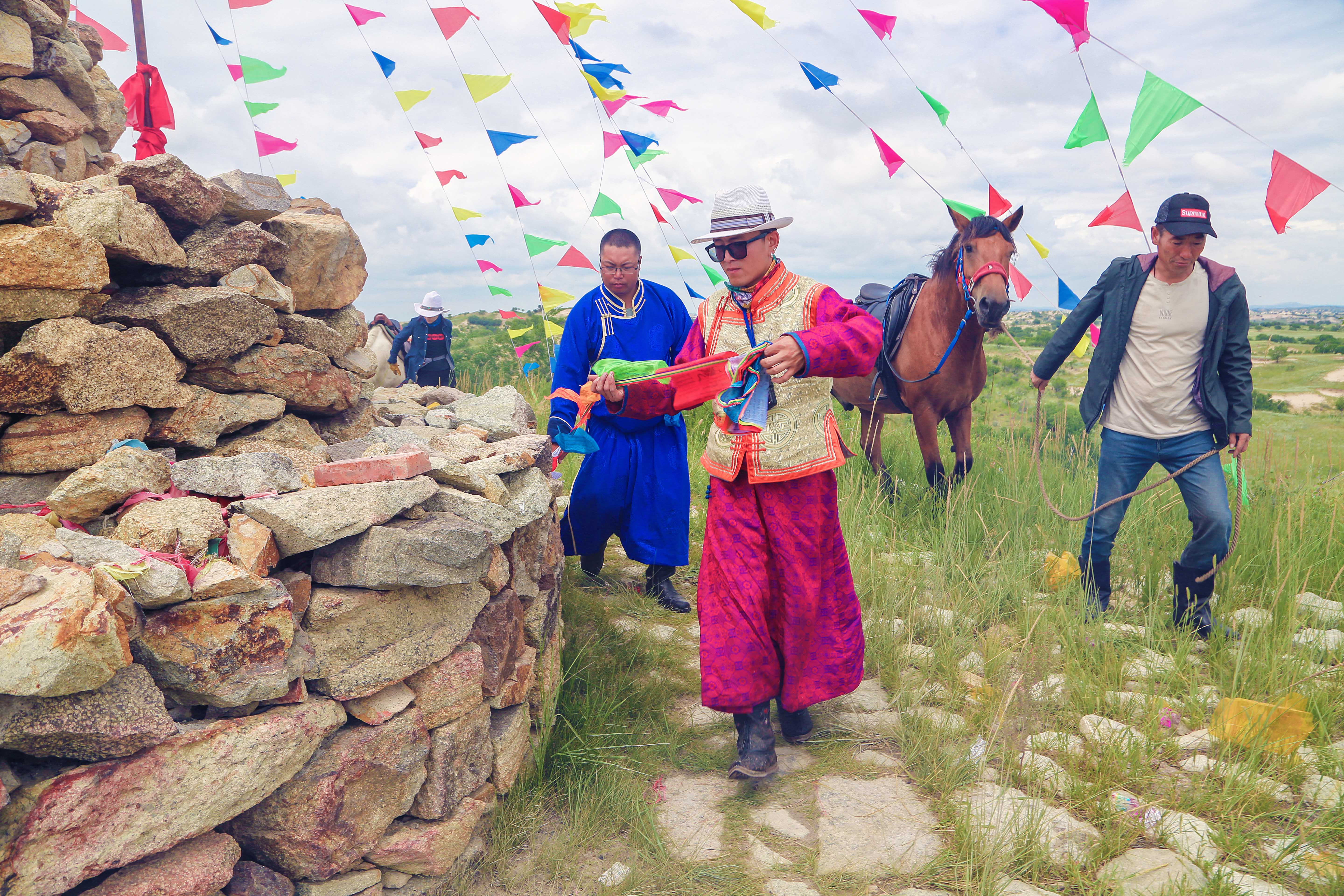 马背之旅旅游攻略,马背之旅旅游视频