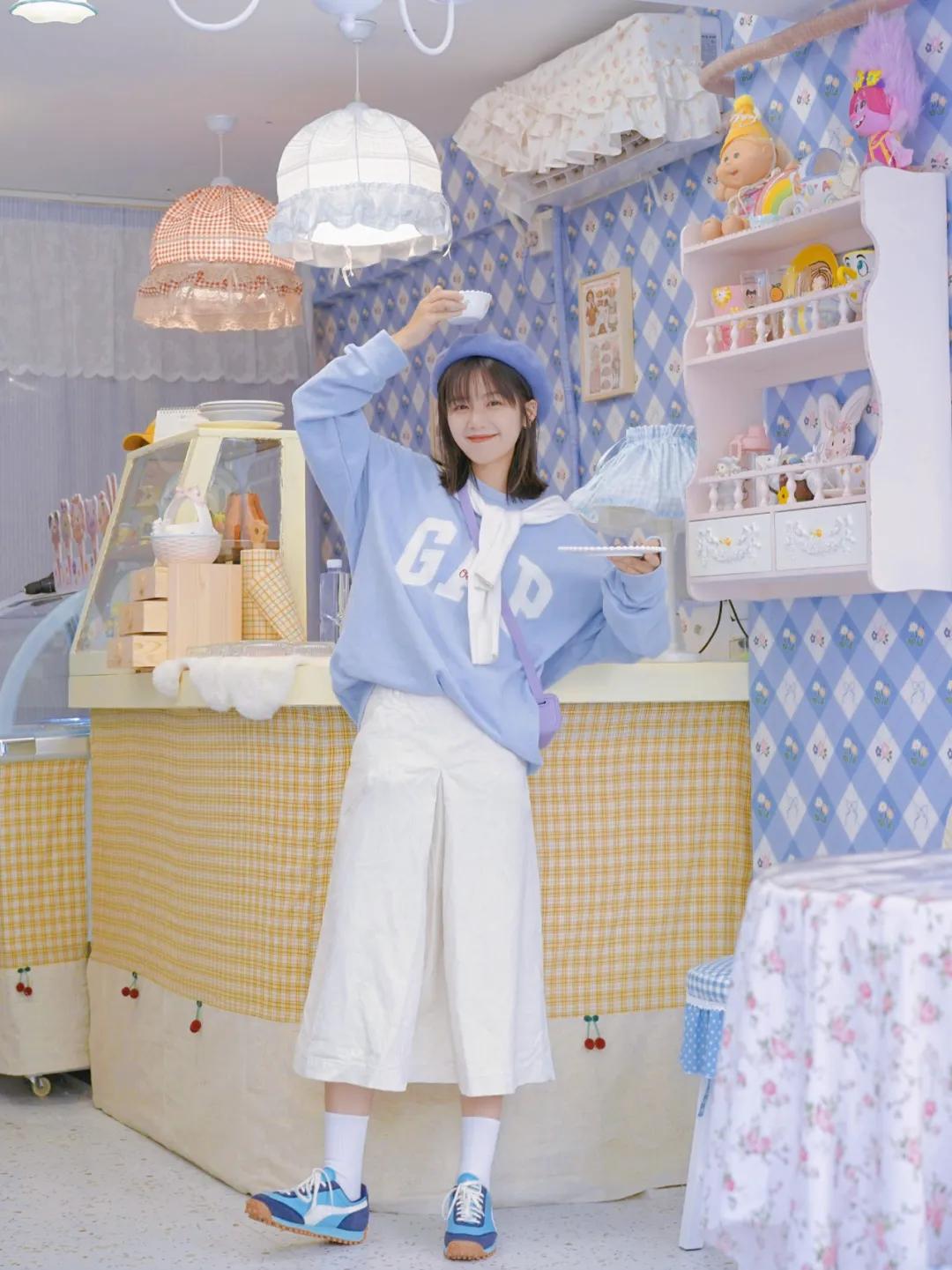 今年秋天必买的三双鞋,今春最火的鞋