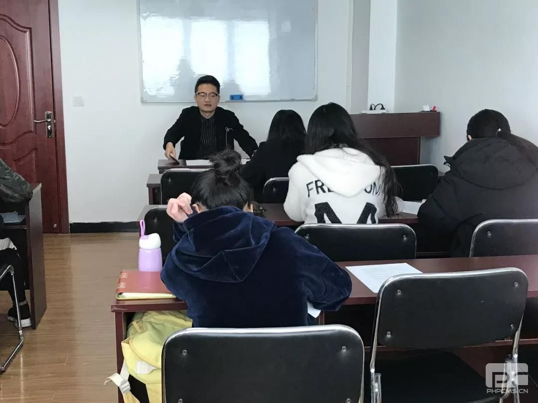 艺考如何克服怯场心理,有没有什么克服上台紧张的办法