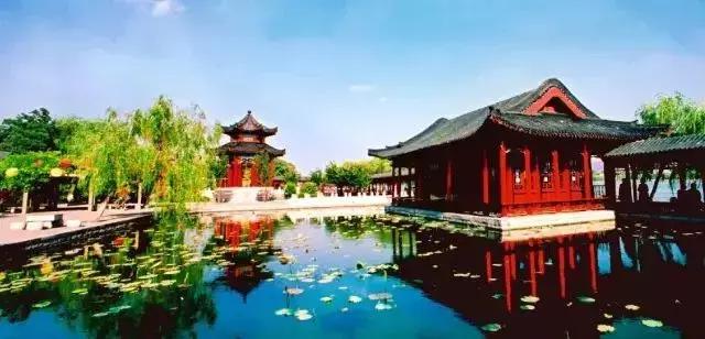 日照来回机票,7-8月份机票价格