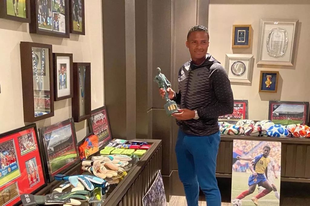 安东尼奥纪录片视频,安东尼奥瓦伦西亚集锦