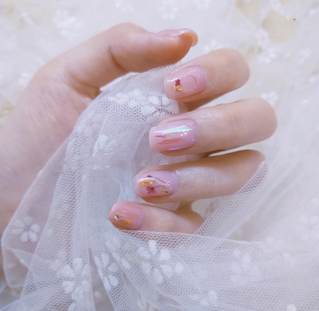 仙气十足的透明美甲,赶走夏日炎热怎能少得了它