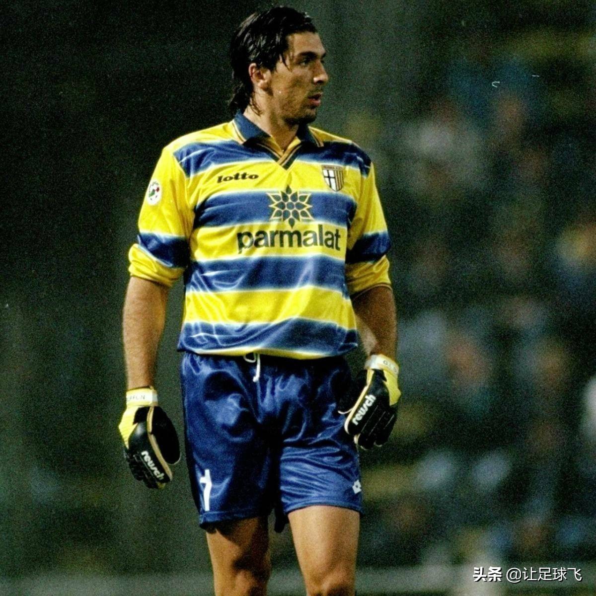 意大利国门布冯现状,布冯加盟巴黎穿几号