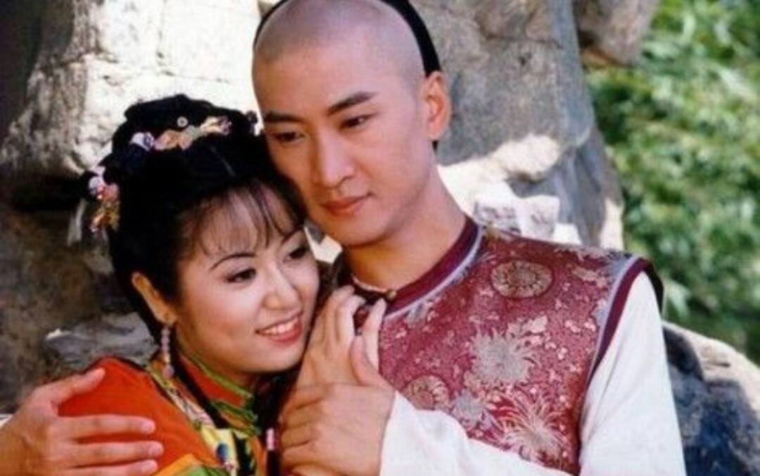 还珠格格3为啥没有前两部经典,还珠格格3箫剑带领众人祭拜父母