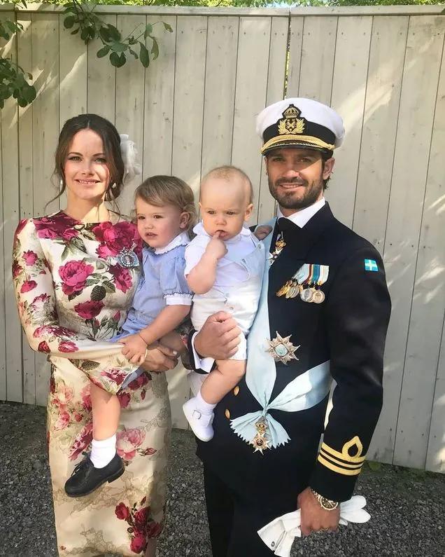 白天比基尼晚上夜店嗨小野模，怎么泡到欧洲王室最后的钻石王老五