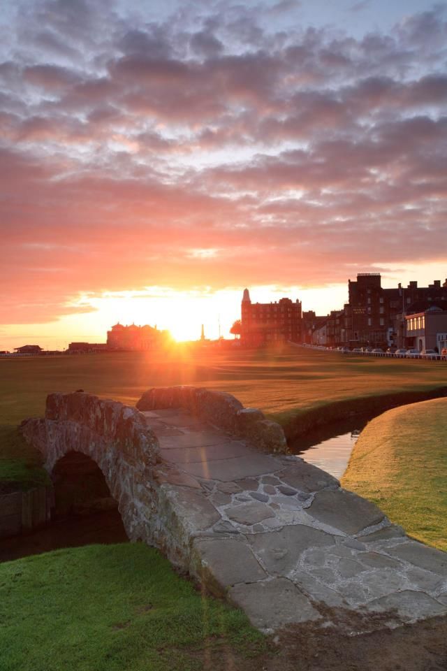 圣安德鲁斯大学相当于什么档次,圣安德鲁斯大学在英国哪里