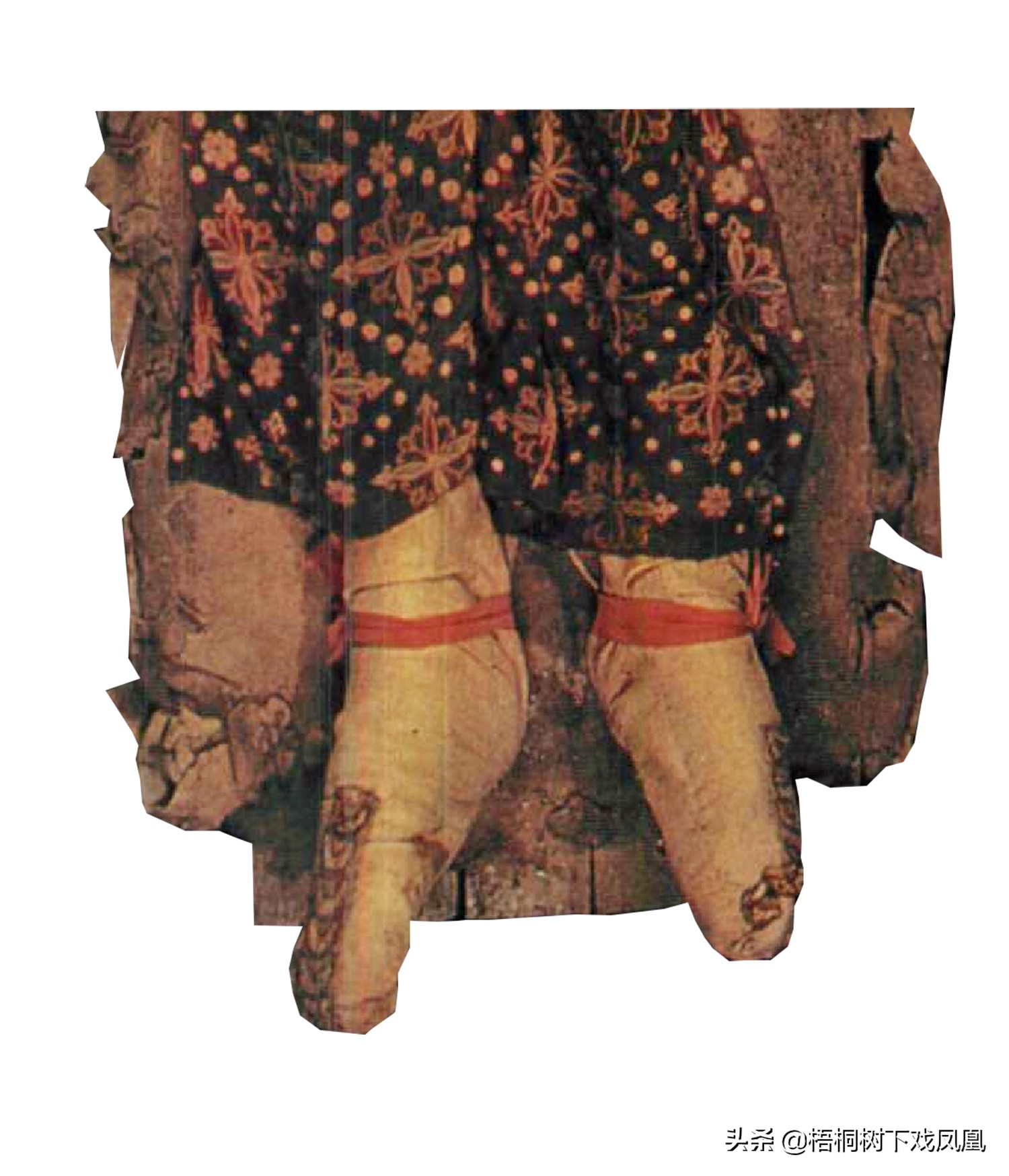 出土千年难得一见的古墓,考古发掘沙漠古墓