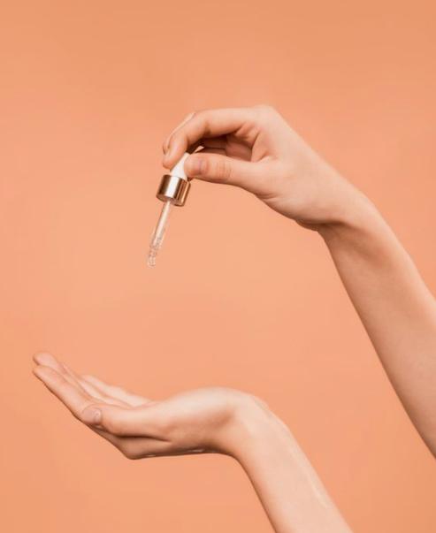 什么牌子的精华平价又抗老,地表最强平价美白精华