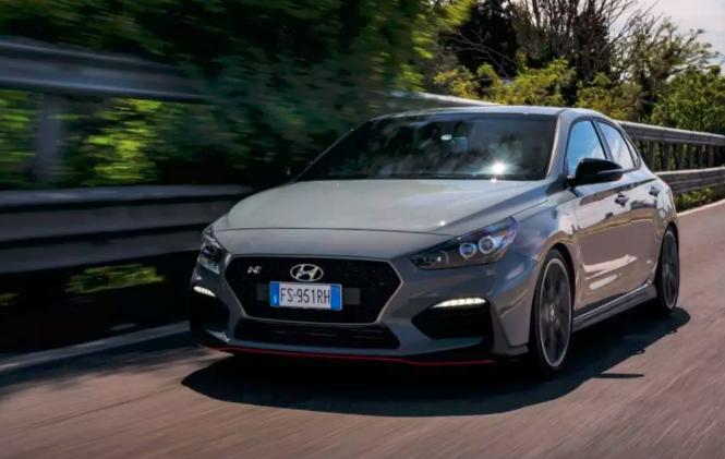 海外试驾丨穿行罗马，于永恒之城中遇见科技现代