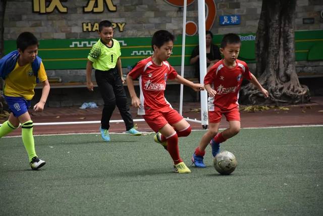 当孩子冲你发脾气,大人冲孩子发脾气怎么解决