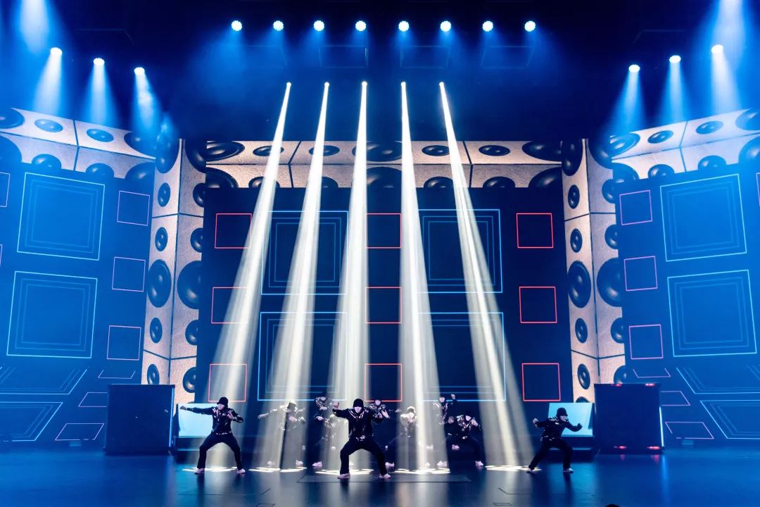 澳门美狮美高梅旅游,澳门美狮美高梅十周年庆祝晚会