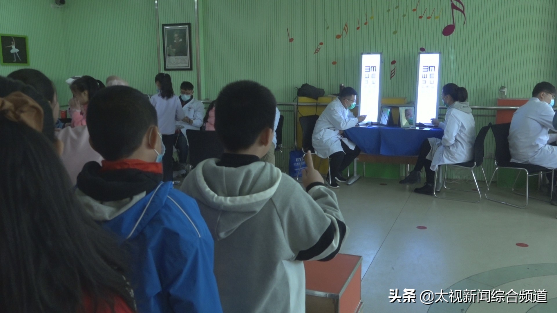 家长对近视的重视程度,家长注意近视孩子