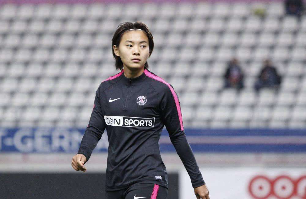 穿裙子的马拉多纳是谁,穿裙子的马拉多纳