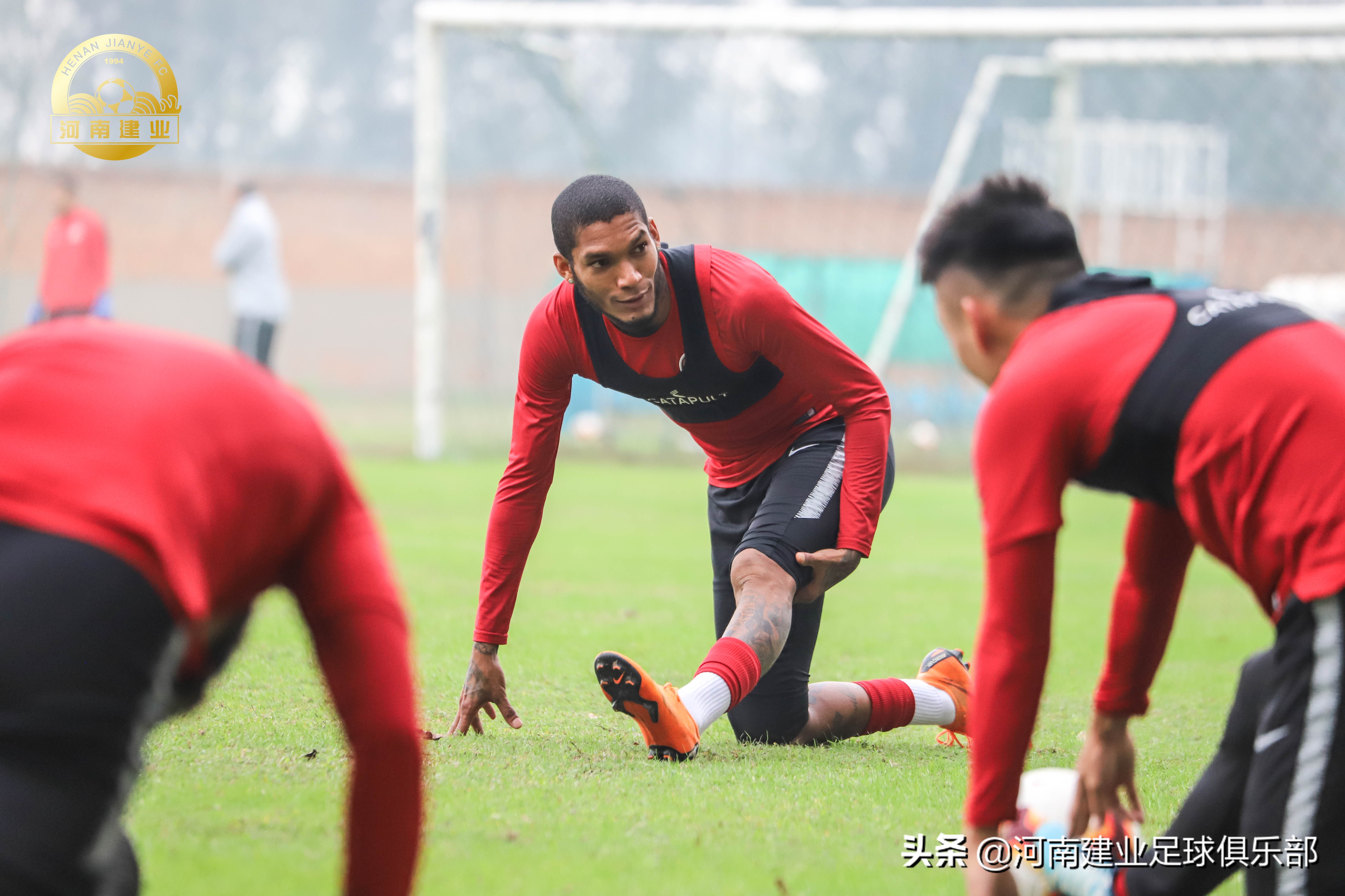 河南建业队新赛季主场,河南建业队直播