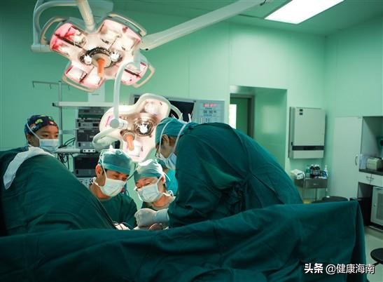 输卵管吻合手术第二次通水有血吗,输卵管再通术最新手术记录