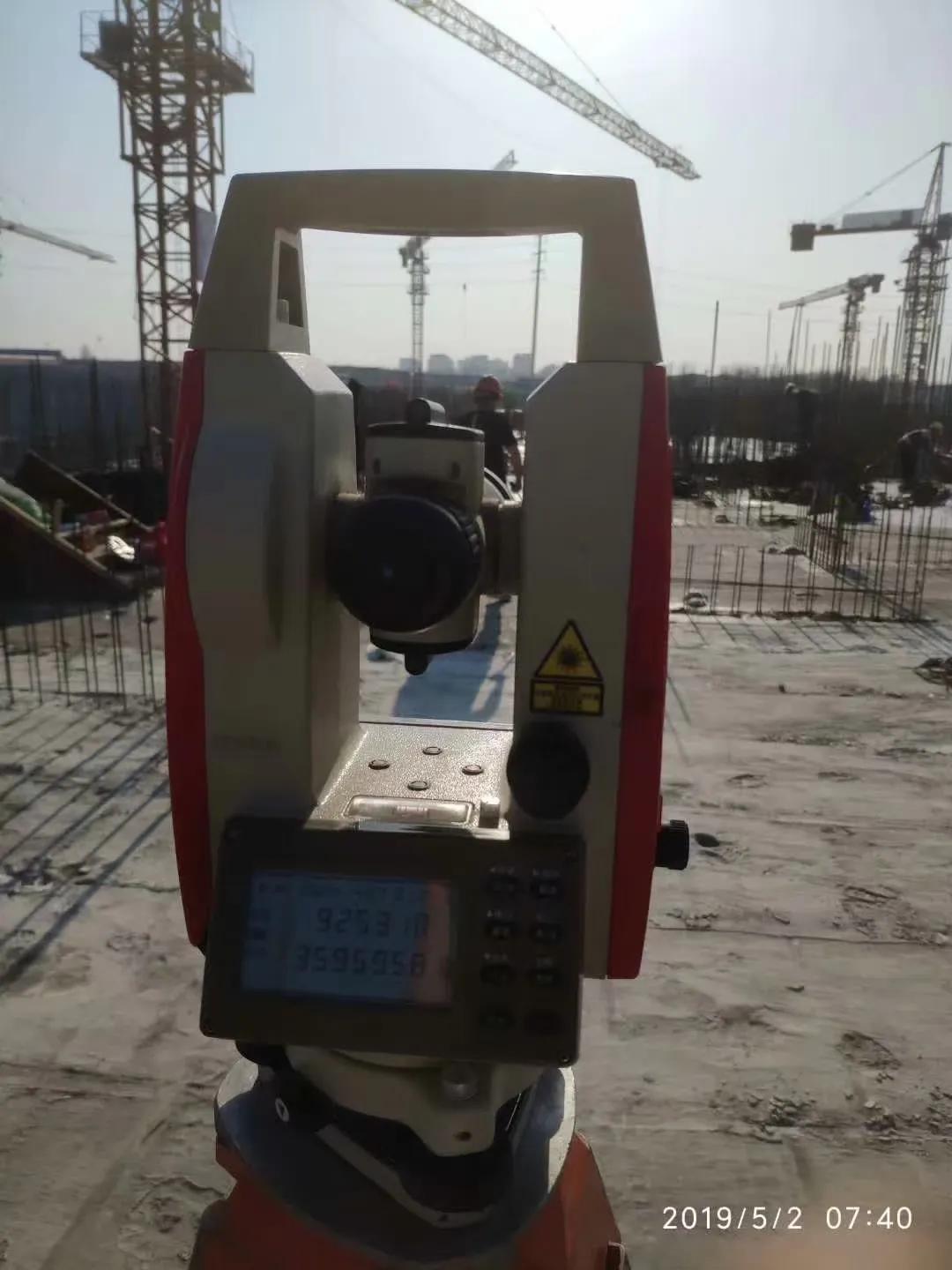 电子经纬仪怎么从放线孔垂直投点,电子经纬仪放线使用方法