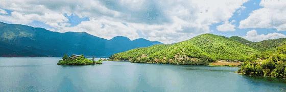 泸沽湖哪个村篝火晚会最好玩,泸沽湖好玩还是玉龙雪山好玩