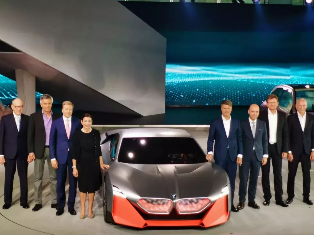 smart四座车甲壳虫 (奔驰smart停产)