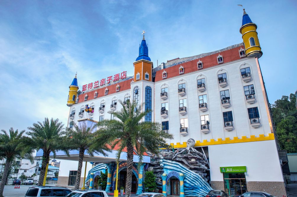 广州长隆附近住宿推荐3大2小,广州长隆2大1小套票旅行团