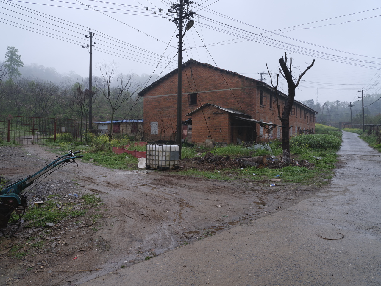 三线企业宏伟机械厂,三线企业宏伟机械厂老厂区视频