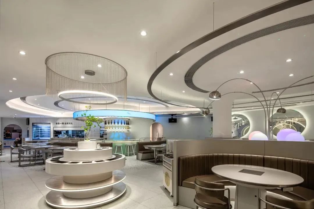 呷哺呷哺设计方案,呷哺呷哺餐厅空间布局分析