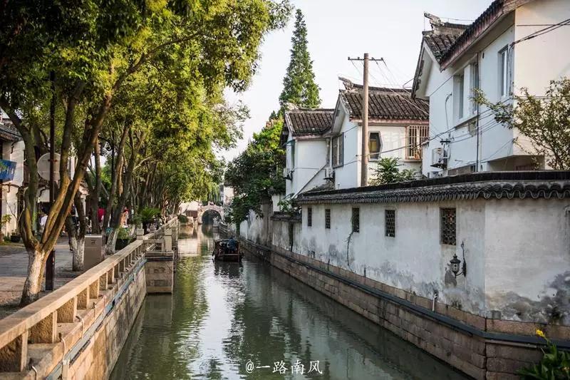 都挺好不好看,都挺好电视剧中的家庭共同点