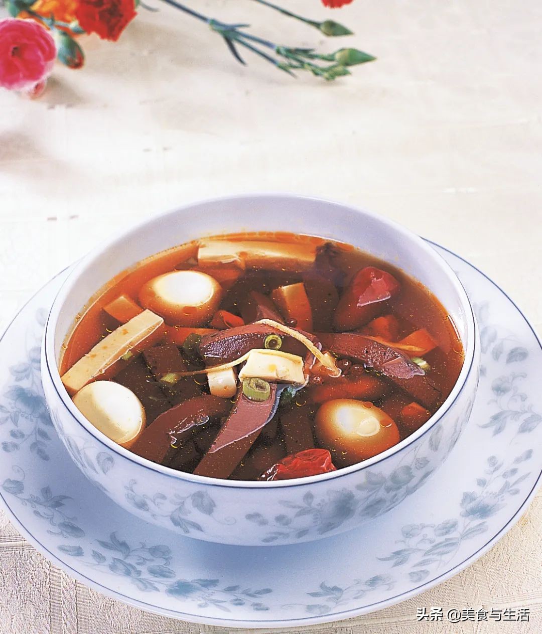 鸽子蛋怎么炖好吃有营养,鸽子蛋怎样做法最有营养