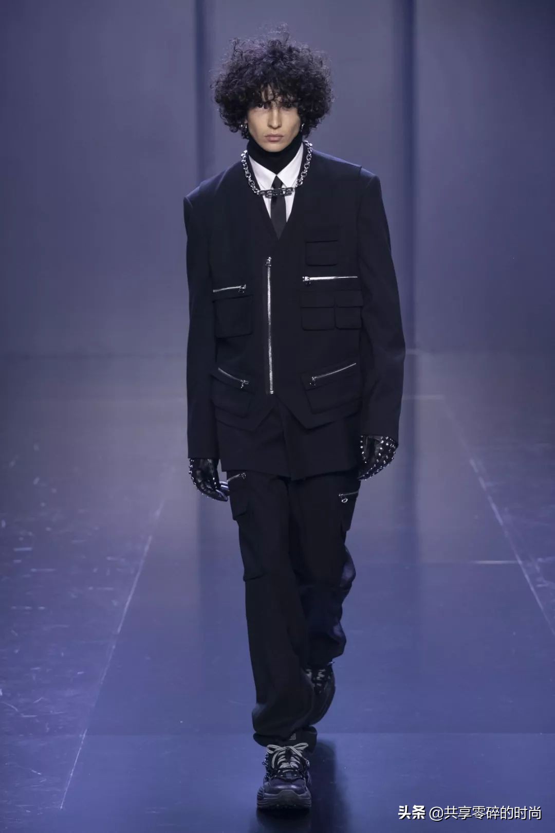 太平鸟夏装时尚穿搭,太平鸟秀场时装周2024秋冬