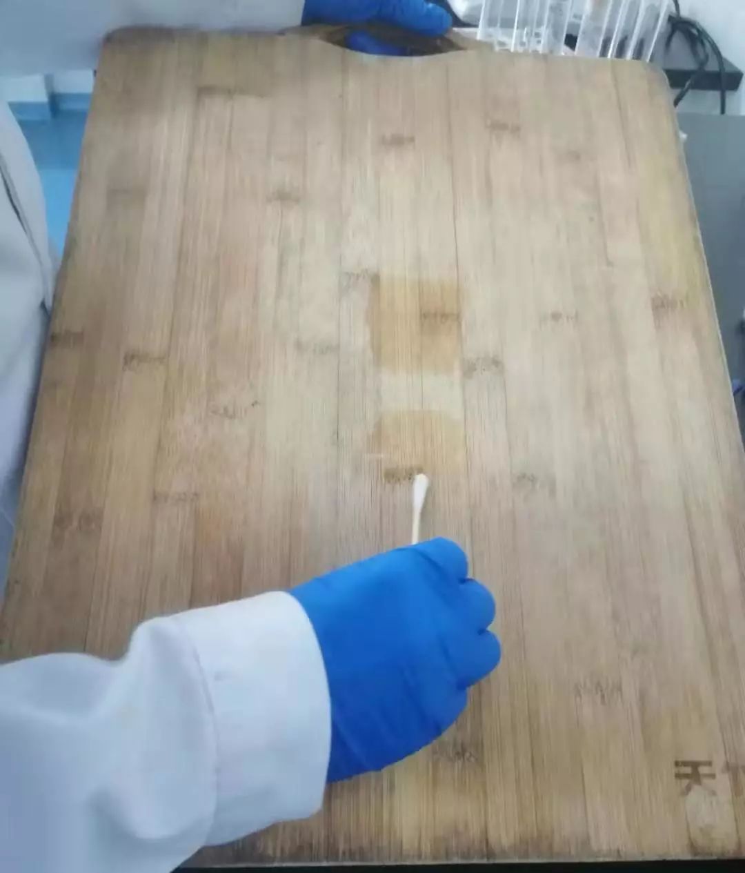 天天用的菜板，竟然有35万霉菌