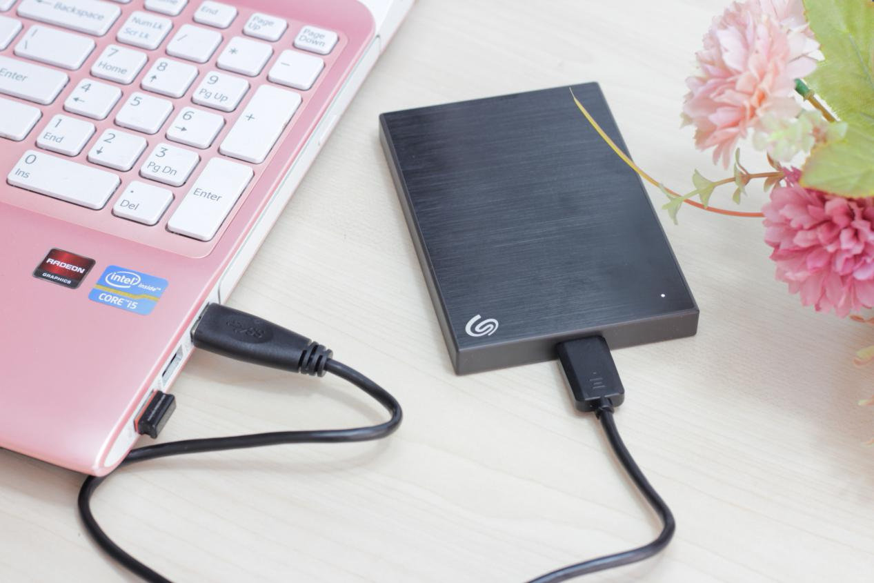 希捷银河系列企业级硬盘评测,薄如蝉翼轻如鸿毛图片