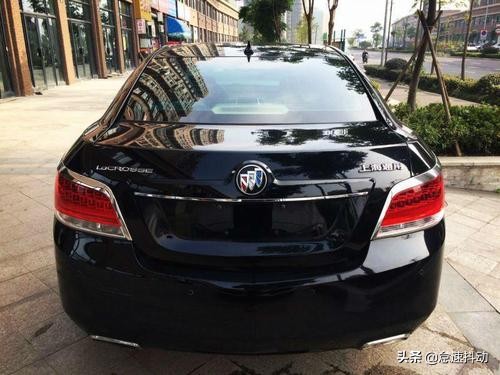 君越怠速抖动故障灯闪烁,别克君越怠速抖动esp故障灯亮