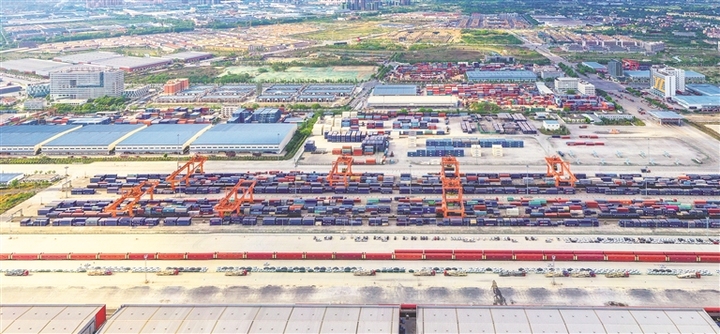 青白江区综合枢纽站在哪里,成都青白江国家经开区