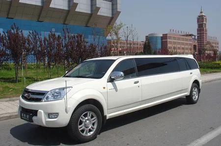 加长悍马的外观，迈巴赫座舱，30万的长城派7米车身够不够帅？