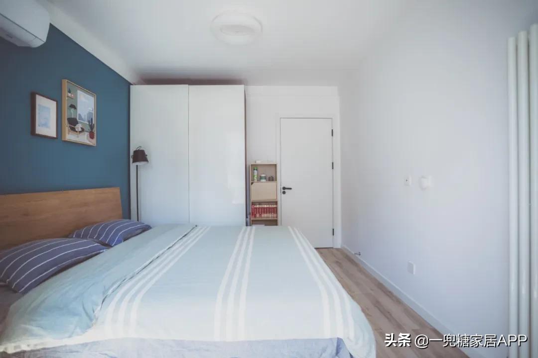 48平米小餐厅,双人小包厢餐厅可看电影