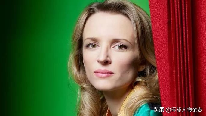 砸162亿收购蒂芙尼，LVMH帝国野心背后，接班人是个44岁待嫁白富美