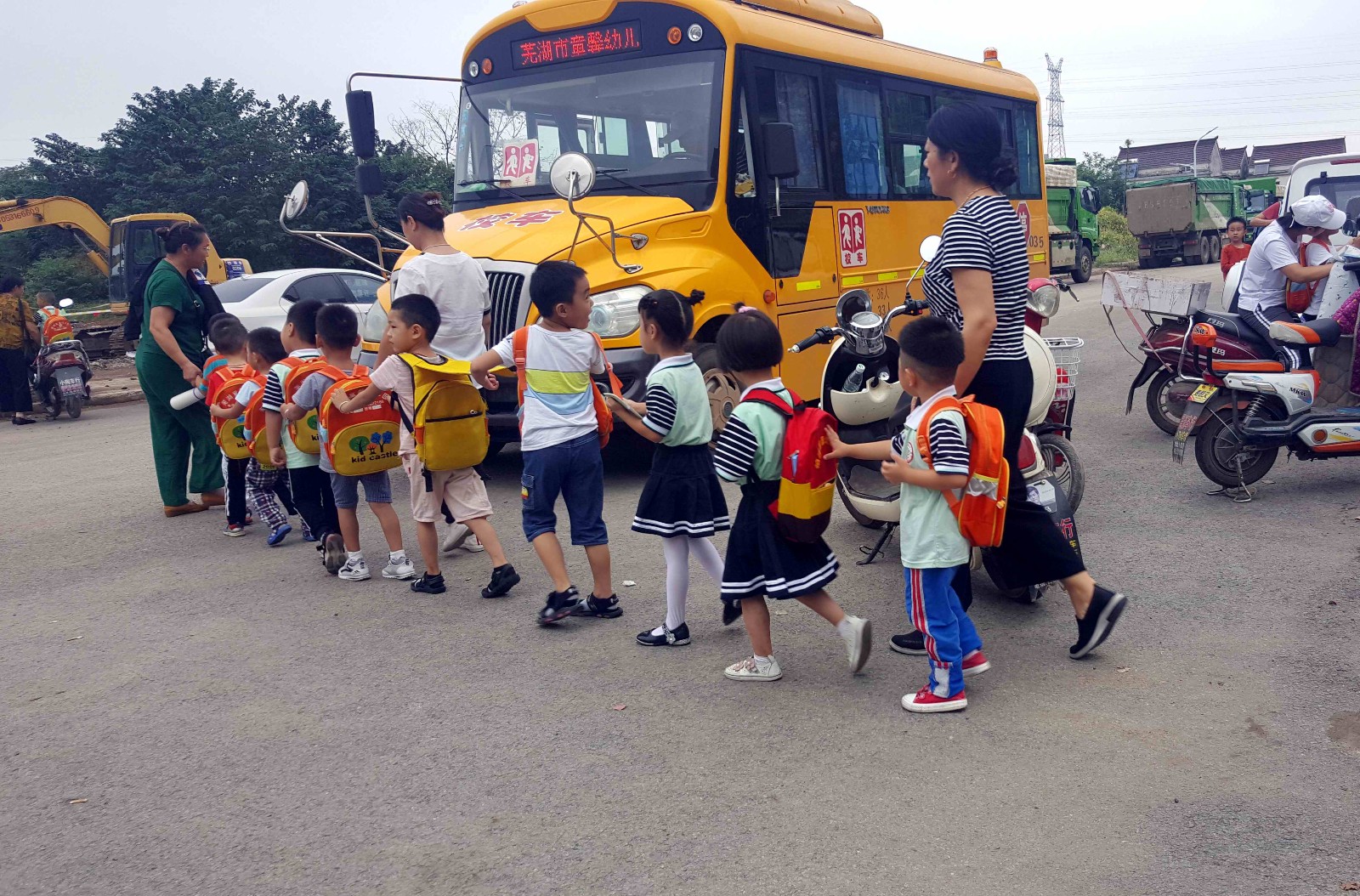 当幼师选幼儿园需要咨询哪些问题,幼师辞职选幼儿园