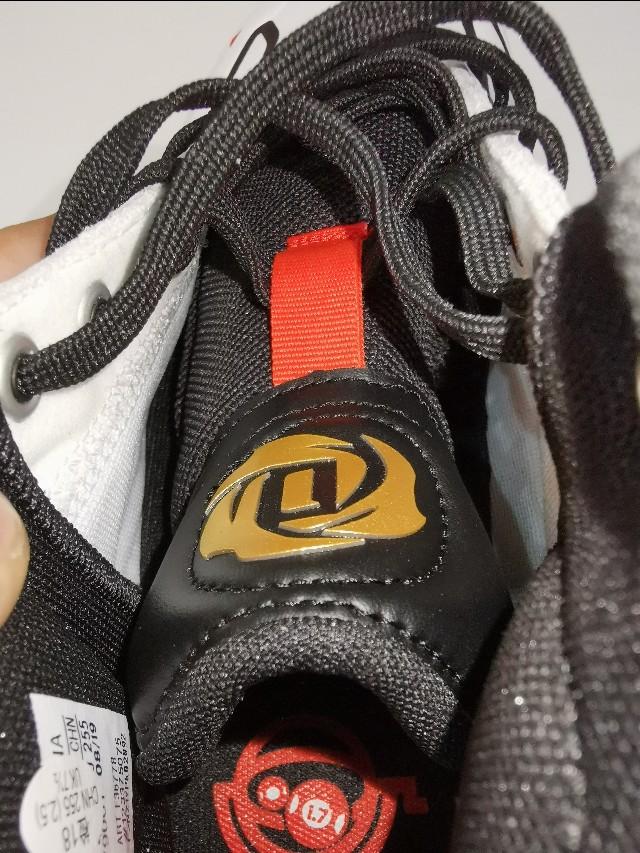 罗斯10玫瑰10年配色,玫瑰10年篮球鞋