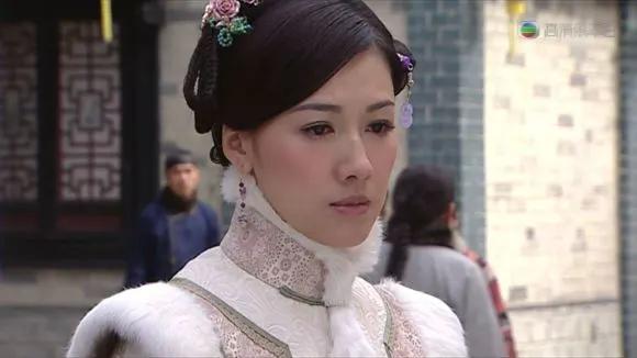 虚荣钓金龟、和姐妹共享男友？如今终于寻得千万身家未婚夫