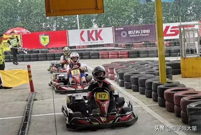 魔都森林彩虹滑梯视频,打卡魔都热气球