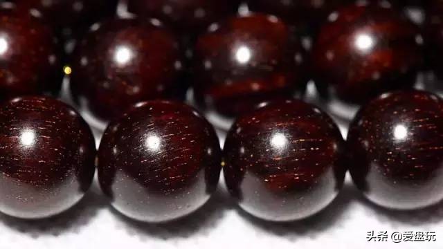盘玩包浆后变黑的文玩,包浆手串盘玩11毫米