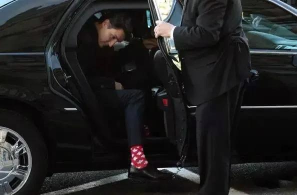 男人骚不骚，看袜子就知道