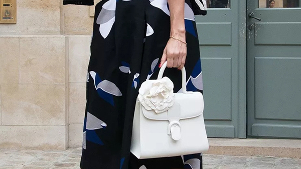 香奈儿今年最新款包包排行榜,香奈儿古驰包包推荐