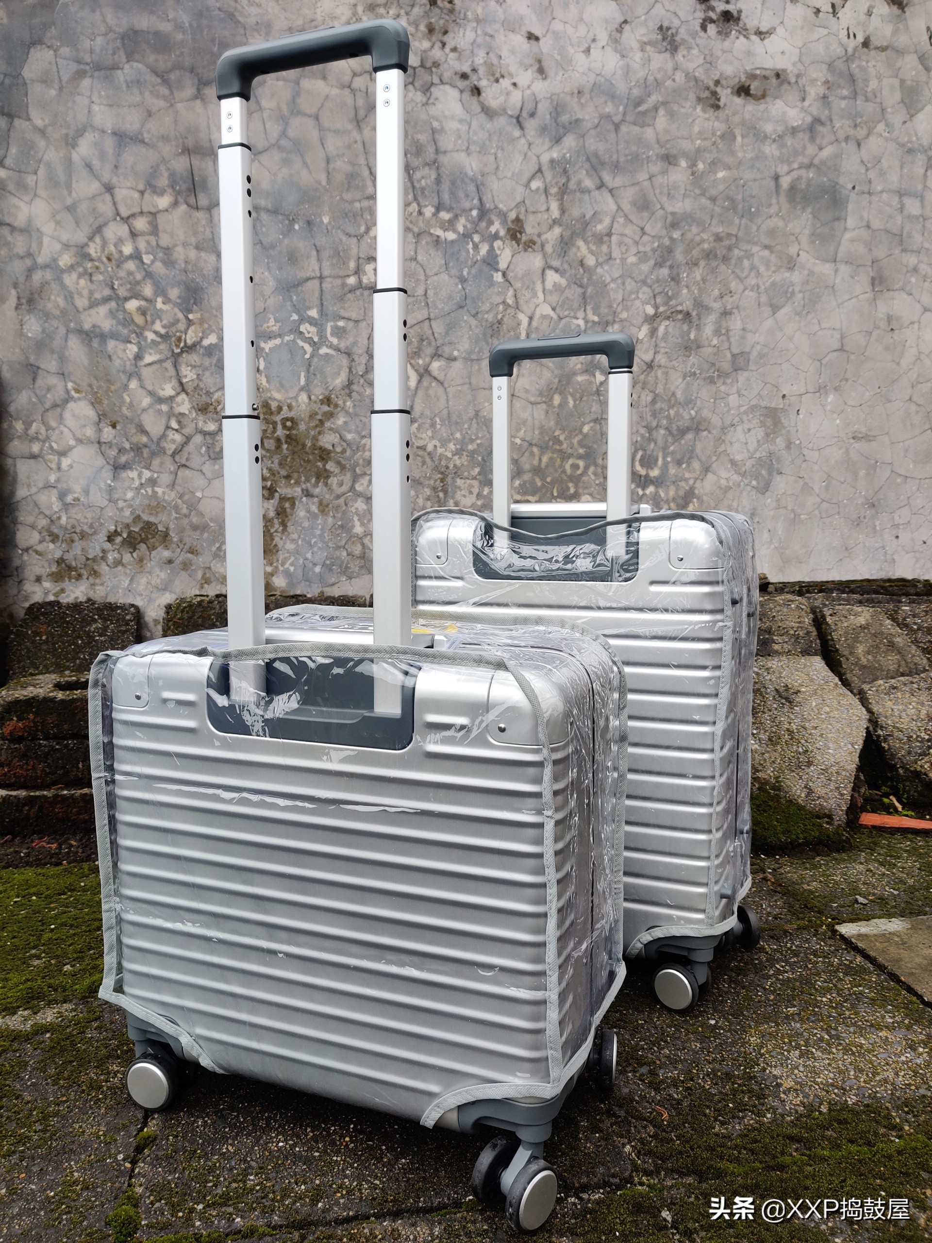 钛镁合金旅行箱,京东京造旅行箱的东西质量怎么样