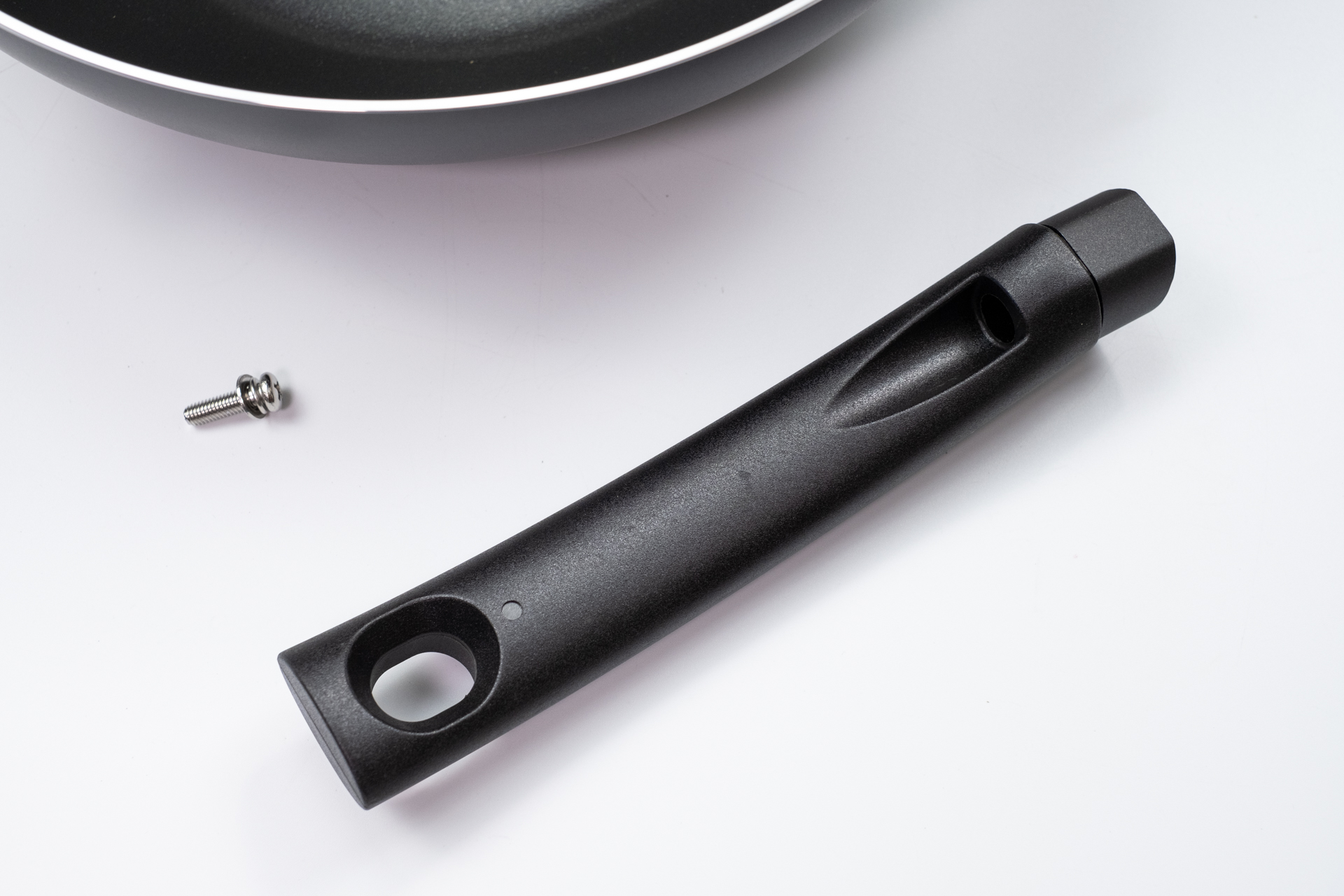 白色炒菜锅推荐电磁炉,出租房炒菜锅电磁炉推荐平价