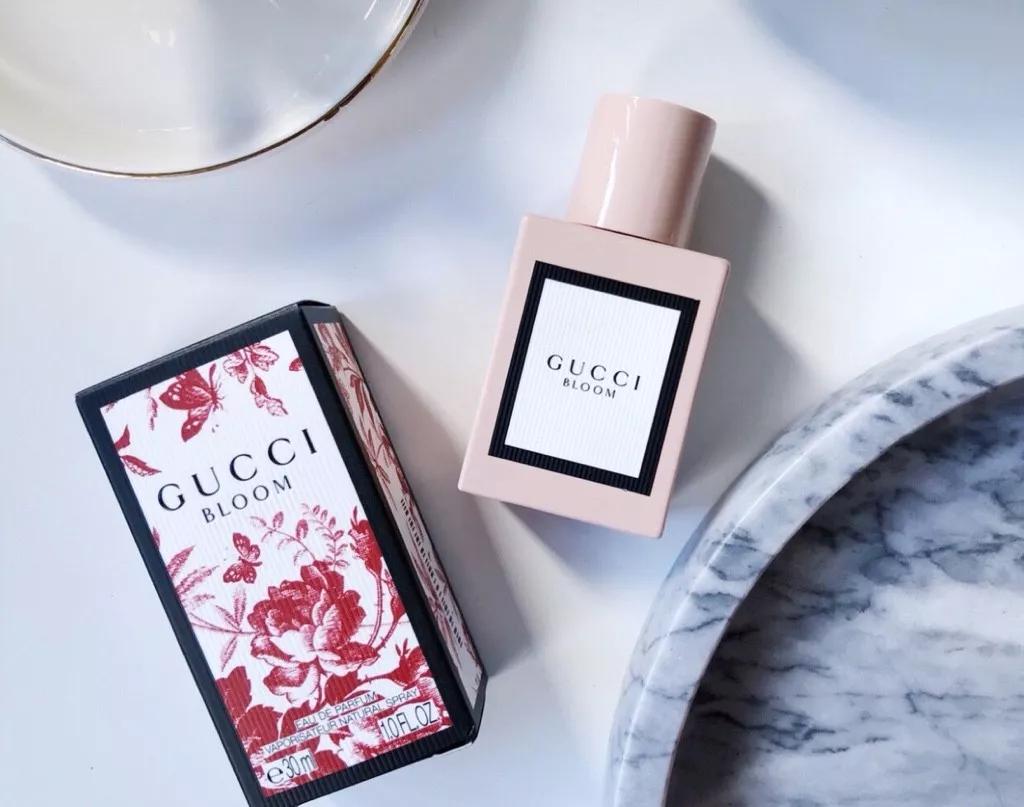 gucci鑺辨偊缁芥斁纾ㄧ爞,gucci鑺辨偊绻佽姳鐩涘浜夊鏂楄壋