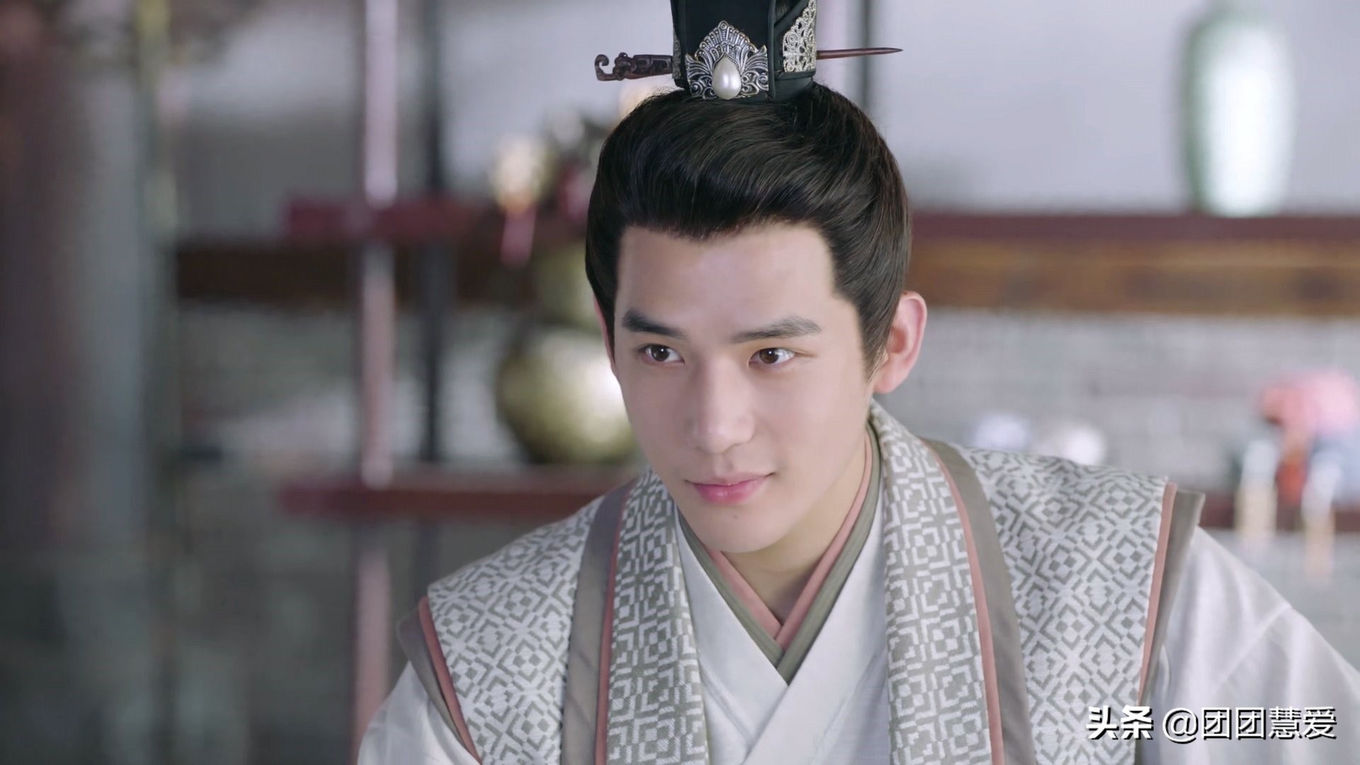 女世子王仲钰最后和谁在一起了,女世子王仲钰喜欢韩十一吗